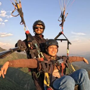 Tandem paragliding in Bir Billing with certified pilot and happy customer